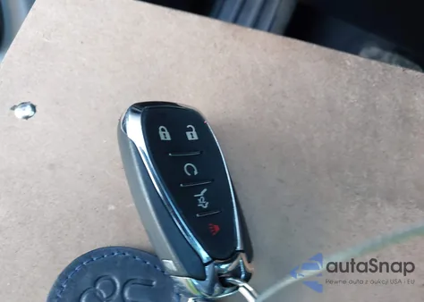 2019 Chevrolet Traverse 3Lt z USA, uszkodzony, nr VIN 1GNEVHKW5KJ228040